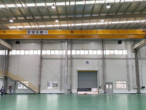 單梁橋式起重機和雙梁起重機的區(qū)別是什么？